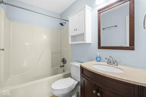 11024 Oakspring Drive Indianapolis IN 46239