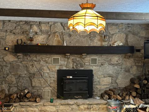 12143 E Oxford Road Columbus IN 47203