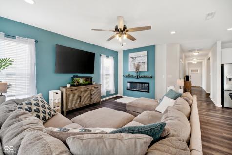4144 Homestead Drive Whitestown IN 46075