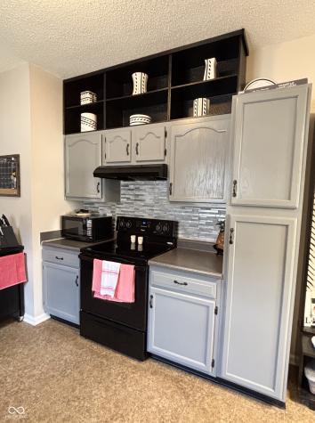 5763 Dollar Forge Drive Indianapolis IN 46221