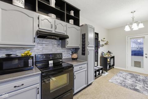 5763 Dollar Forge Drive Indianapolis IN 46221