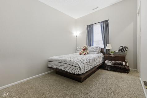 5763 Dollar Forge Drive Indianapolis IN 46221