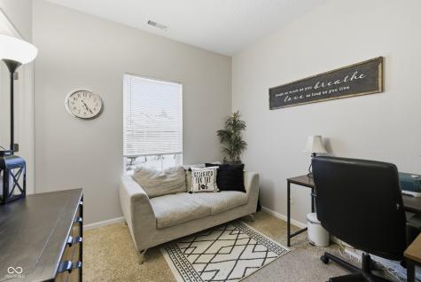 5763 Dollar Forge Drive Indianapolis IN 46221