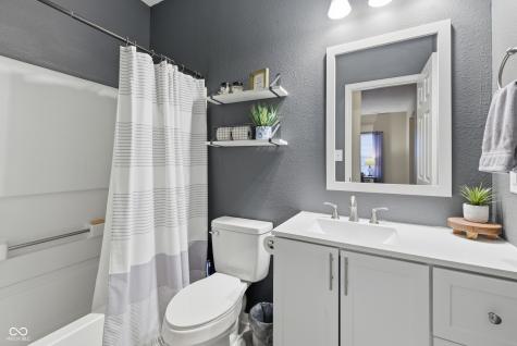 5763 Dollar Forge Drive Indianapolis IN 46221