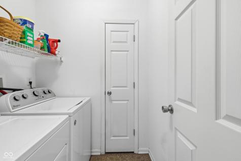 5763 Dollar Forge Drive Indianapolis IN 46221
