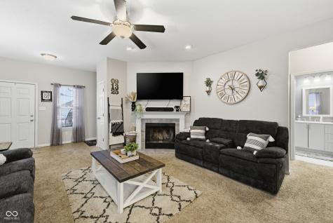 5763 Dollar Forge Drive Indianapolis IN 46221