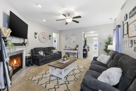 5763 Dollar Forge Drive Indianapolis IN 46221