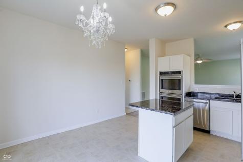 8742 Ballard Lane Indianapolis IN 46239
