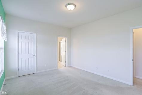 8742 Ballard Lane Indianapolis IN 46239