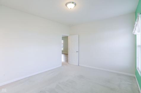 8742 Ballard Lane Indianapolis IN 46239