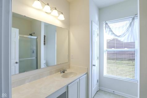 8742 Ballard Lane Indianapolis IN 46239