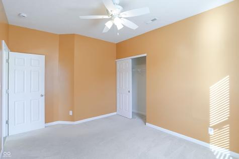 8742 Ballard Lane Indianapolis IN 46239