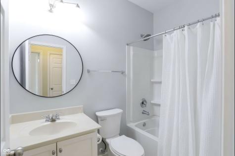 8742 Ballard Lane Indianapolis IN 46239