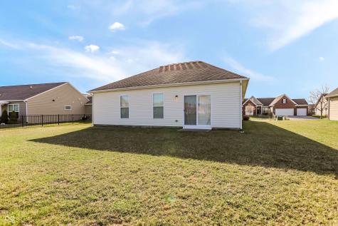 8742 Ballard Lane Indianapolis IN 46239