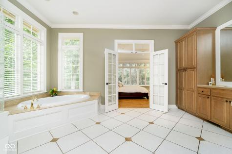 12165 Woods Bay Place Carmel IN 46033