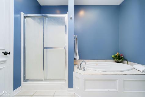 12165 Woods Bay Place Carmel IN 46033
