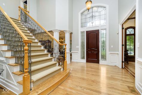 12165 Woods Bay Place Carmel IN 46033