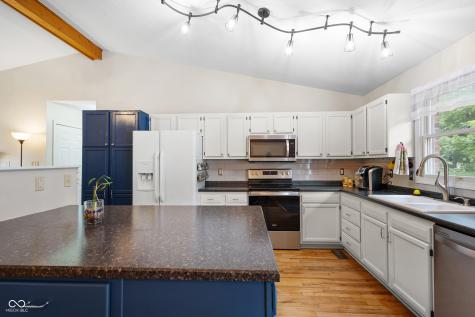 10519 N Antioch Road Mooresville IN 46158