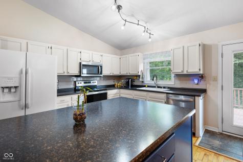 10519 N Antioch Road Mooresville IN 46158