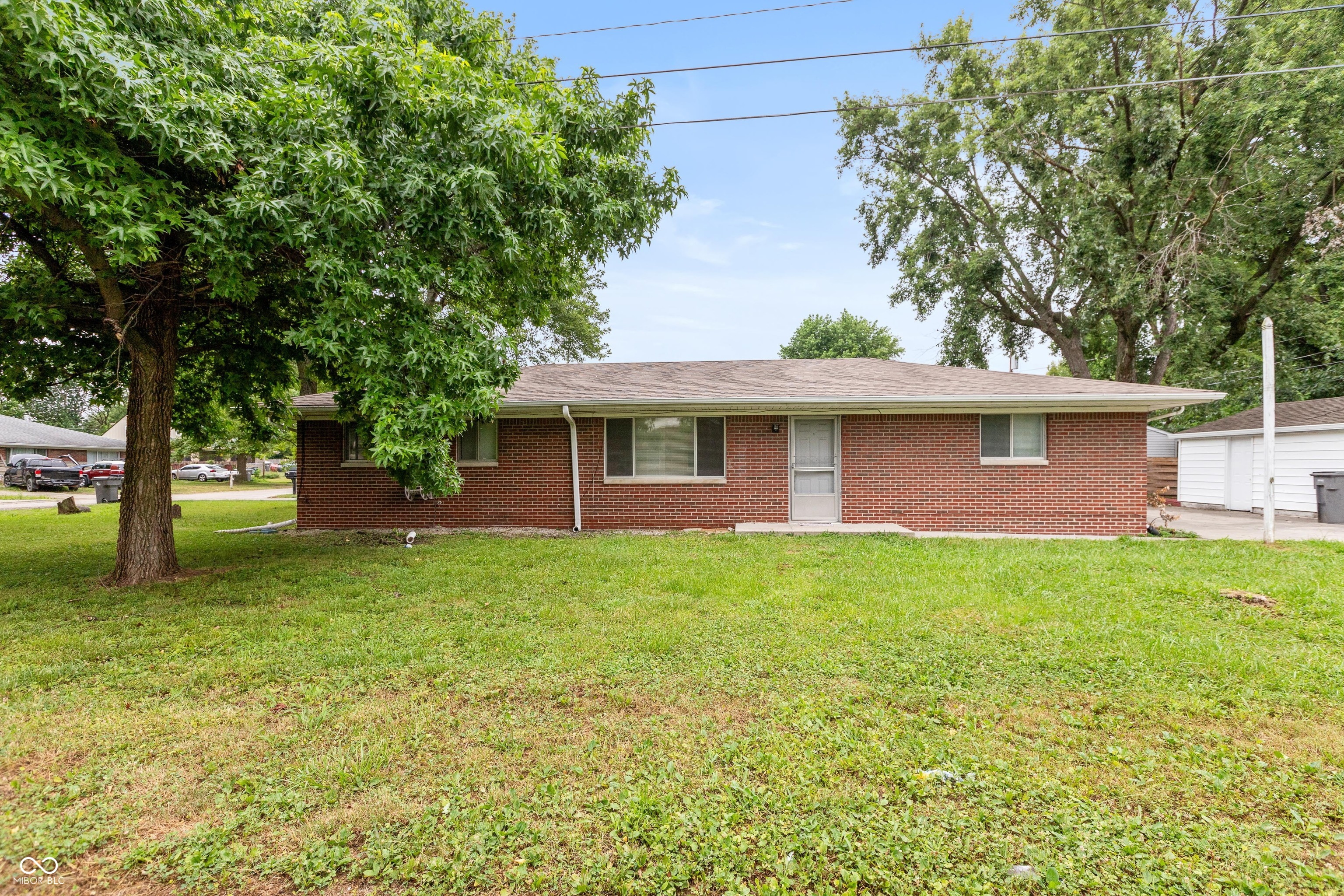 5702 E 17th Street Indianapolis IN 46218