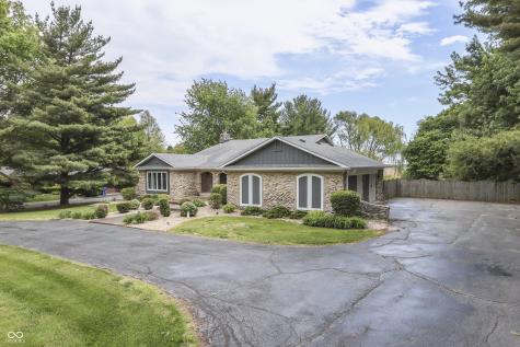 69 E Maple Drive Franklin IN 46131