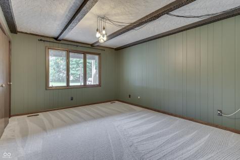 69 E Maple Drive Franklin IN 46131