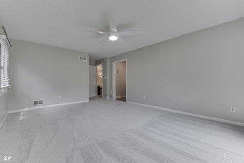69 E Maple Drive Franklin IN 46131