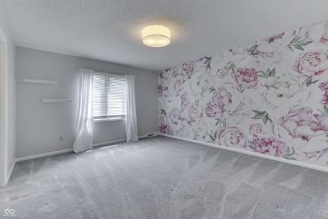 69 E Maple Drive Franklin IN 46131