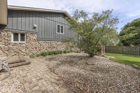 69 E Maple Drive Franklin IN 46131