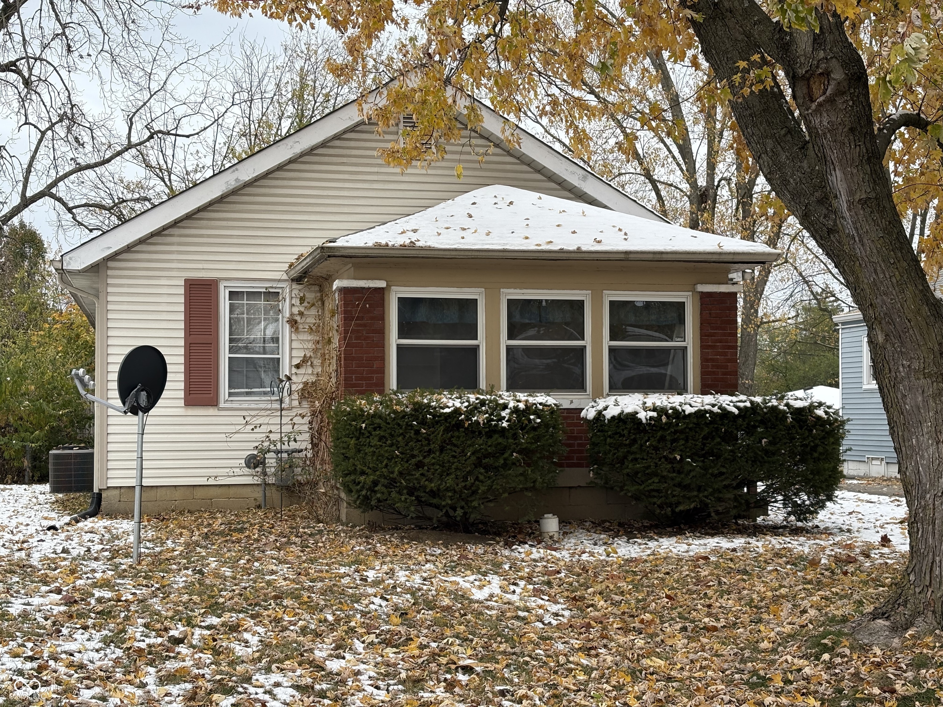 1512 Wallace Avenue Indianapolis IN 46201