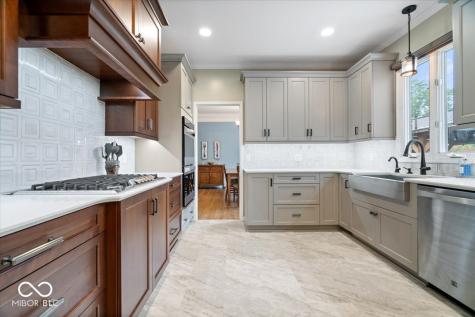 11416 E Lakeshore Drive Carmel IN 46033