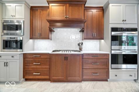 11416 E Lakeshore Drive Carmel IN 46033
