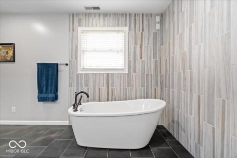 11416 E Lakeshore Drive Carmel IN 46033