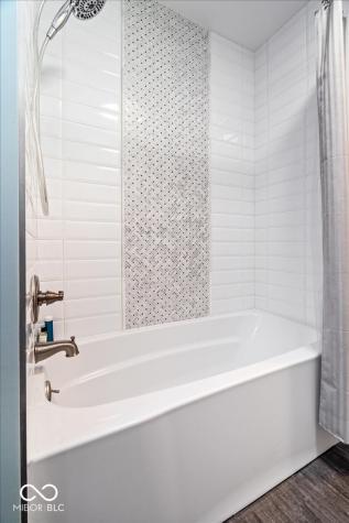 11416 E Lakeshore Drive Carmel IN 46033