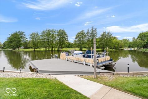 11416 E Lakeshore Drive Carmel IN 46033