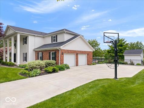 11416 E Lakeshore Drive Carmel IN 46033