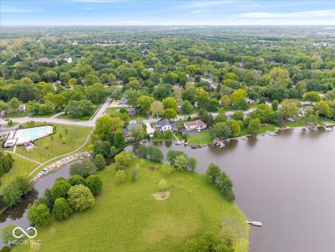 11416 E Lakeshore Drive Carmel IN 46033