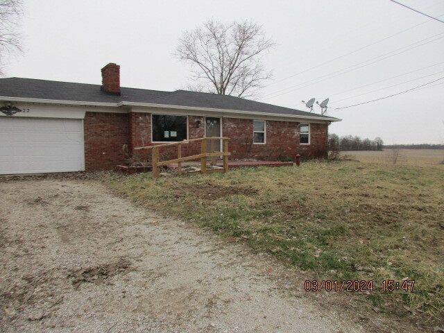 3622 Davis Road Indianapolis IN 46239