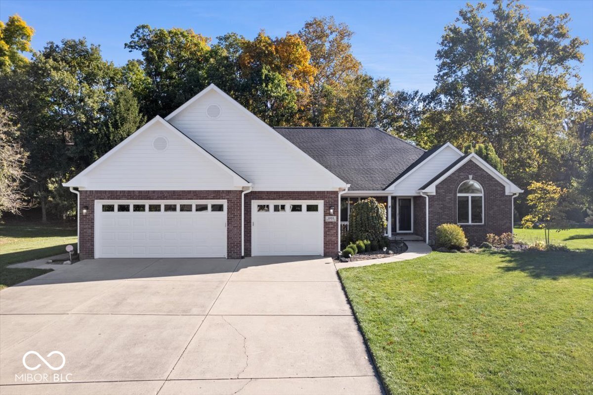 1893 Water Oak Way Avon IN 46123