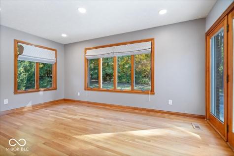 1893 Water Oak Way Avon IN 46123