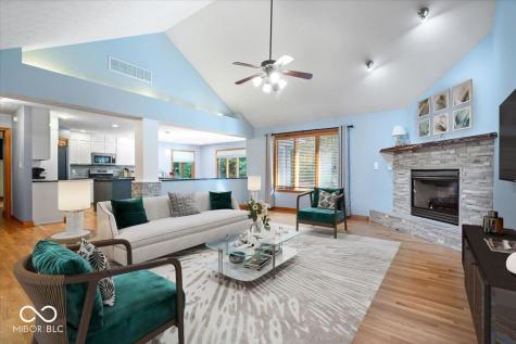 1893 Water Oak Way Avon IN 46123