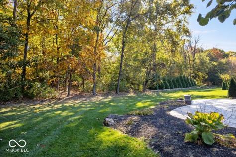 1893 Water Oak Way Avon IN 46123