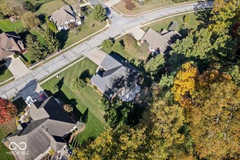 1893 Water Oak Way Avon IN 46123