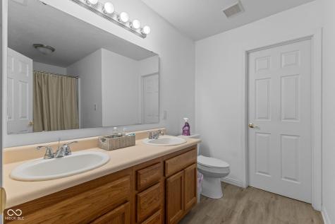 13670 N Ayrshire Circle Camby IN 46113