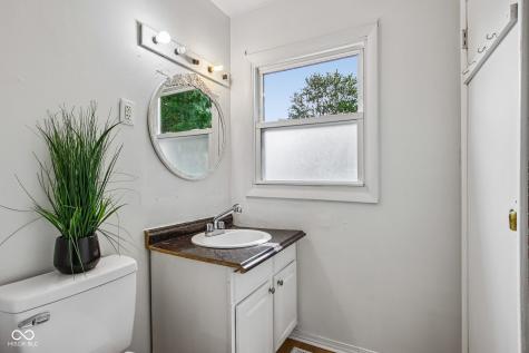 8319 Wysong Drive Indianapolis IN 46219