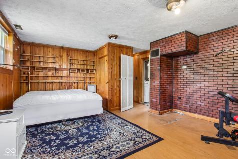 8319 Wysong Drive Indianapolis IN 46219
