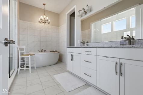 16320 Kenora Lane N Fishers IN 46040