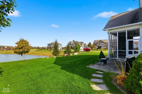 16320 Kenora Lane N Fishers IN 46040