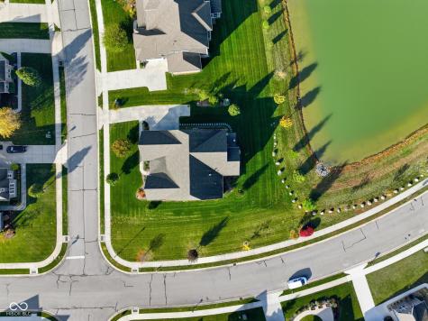 16320 Kenora Lane N Fishers IN 46040