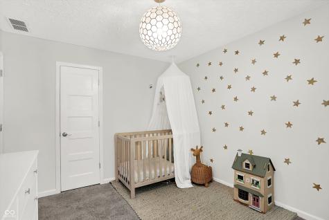 128 Dahlia Lane Indianapolis IN 46217